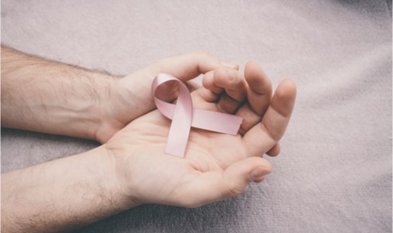 Breast cancer and men: know the risks