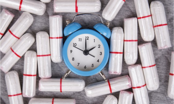 Cotton tampons with clock